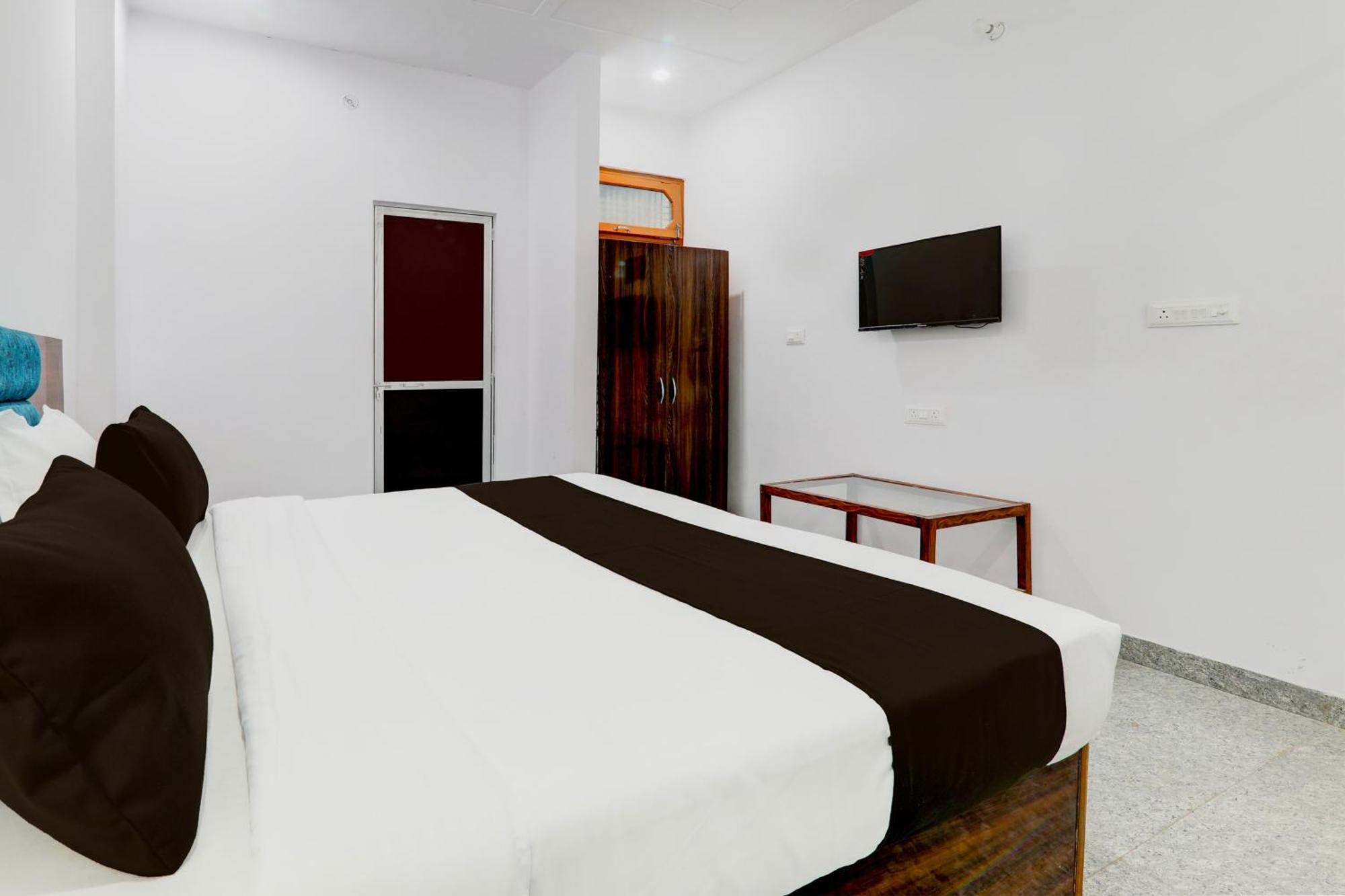Hotel O White House Hasanganj Exterior photo